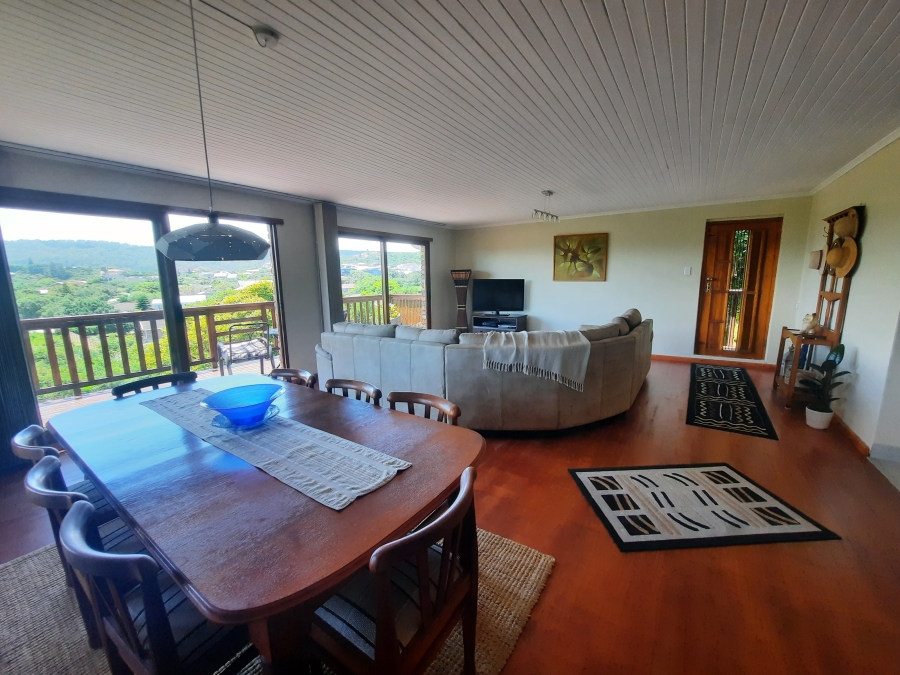 3 Bedroom Property for Sale in Kingfisher Creek Western Cape